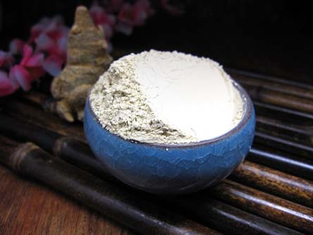 三七打磨成三七粉
